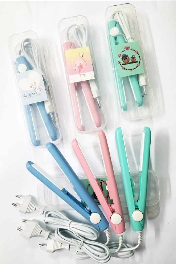 Mini Hair Straightener – Frizz & Unruly Hair Solution with Fast Heating, Compact Design, Travel-Friendly Ceramic Flat Iron for Short Hair, Bangs & Touch-Ups